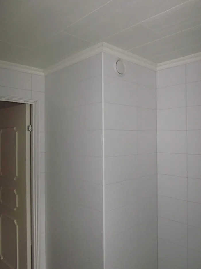 Våtrum med tätskikt och kakel av STH Bygg